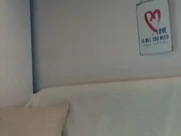 IrisLayne – webcam model profile photo Image 5