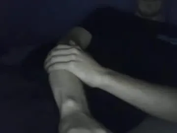 ululante – webcam model profile photo Image 13