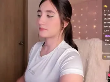 MoleSon – webcam model profile photo Image 14