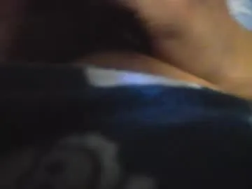 dongfatherproductions – webcam model profile photo Image 3