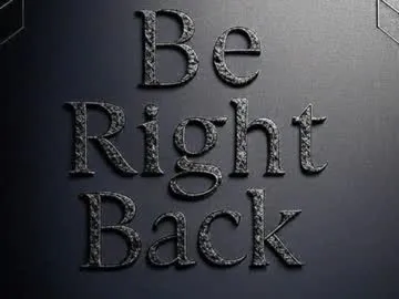 ululante – webcam model profile photo Image 9