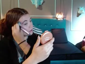 lina_kriss – webcam model profile photo Image 9