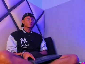 tom_fordd – webcam model profile photo Image 7
