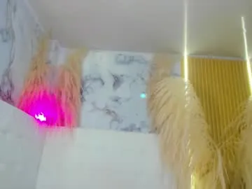 loving_ladies – webcam model profile photo Image 9
