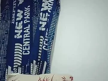 pacho_stormie – webcam model profile photo Image 11