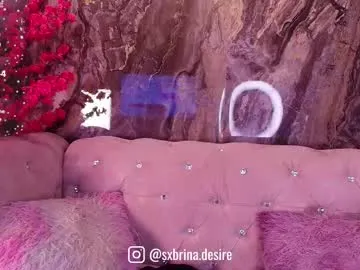 playussoftly – webcam model profile photo Image 15