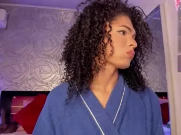 valeria_lewiis – webcam model profile photo Image 6