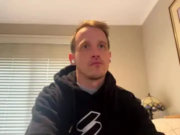 playussoftly – webcam model profile photo Image 4