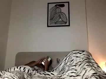 emiliacouple – webcam model profile photo Image 5