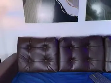 lina_kriss – webcam model profile photo Image 5