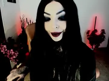 MiaDeliz – webcam model profile photo Image 10