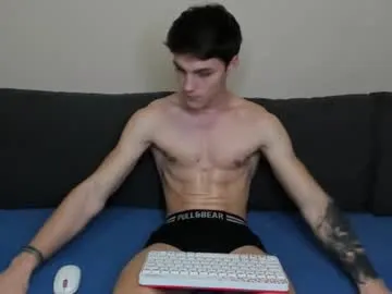 alexwos – webcam model profile photo Image 6