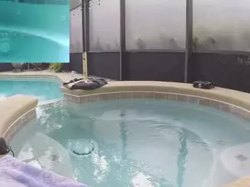 passionbond – webcam model profile photo Image 12