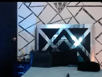 MiaDeliz – webcam model profile photo Image 16