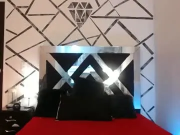 MiaDeliz – webcam model profile photo Image 6