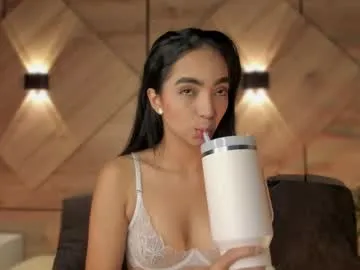 adelineevanss Image 18
