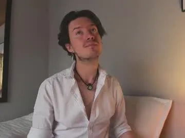 pacho_stormie – webcam model profile photo Image 7