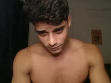 nik_sharp – webcam model profile photo Image 15