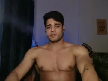 nik_sharp – webcam model profile photo Image 8