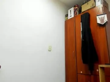 playussoftly – webcam model profile photo Image 17