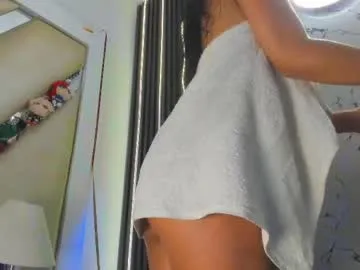 Sofia – webcam model profile photo Image 3