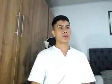 bryam_hot – webcam model profile photo Image 10