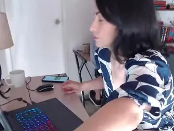 pinkypuppa – webcam model profile photo Image 16