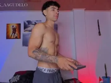 your_dolls – webcam model profile photo Image 13