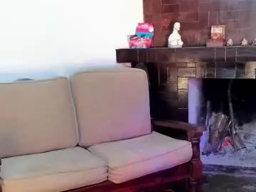 playussoftly – webcam model profile photo Image 15