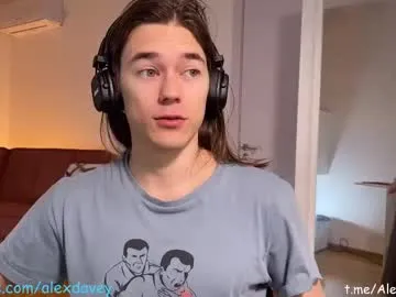 pinkadele – webcam model profile photo Image 3