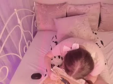 MiaDeliz – webcam model profile photo Image 2