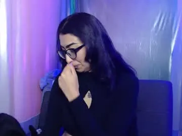 NickyAshcroft – webcam model profile photo Image 15