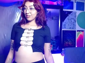 NickyAshcroft – webcam model profile photo Image 3