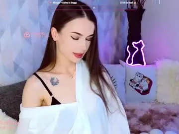 playussoftly – webcam model profile photo Image 2