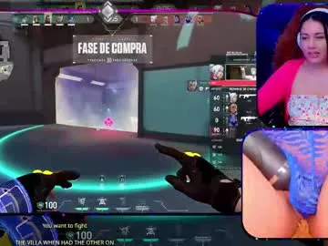 alison_gamer Image 13