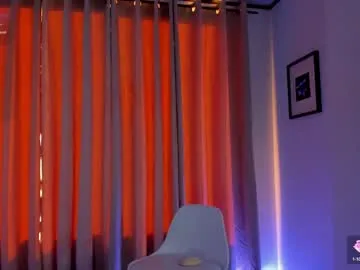 sweet_reverie – webcam model profile photo Image 3