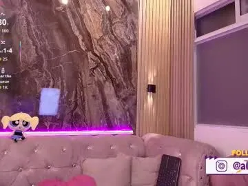 loving_ladies – webcam model profile photo Image 17