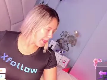 pinkadele – webcam model profile photo Image 3