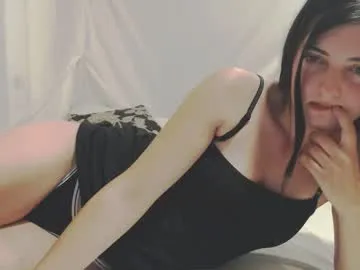 wet_dreamm22 – webcam model profile photo Image 9