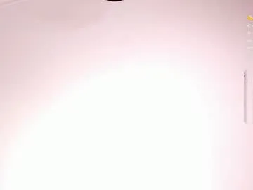 wet_dreamm22 – webcam model profile photo Image 7