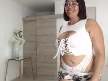seraphine23_ – webcam model profile photo Image 10