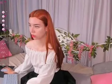 playussoftly – webcam model profile photo Image 13