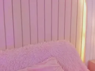 wet_dreamm22 – webcam model profile photo Image 13