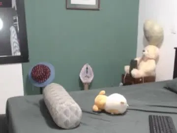 blackdreams1__ – webcam model profile photo Image 11