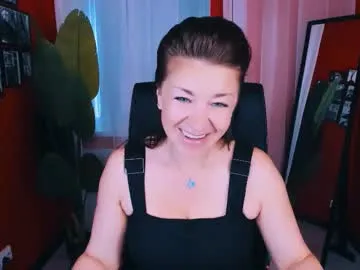 loving_ladies – webcam model profile photo Image 6