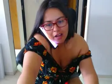 couplemylove – webcam model profile photo Image 19