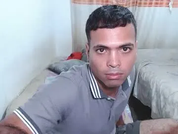 boysgang_sex – webcam model profile photo Image 5