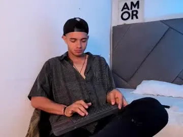 kira0541 – webcam model profile photo Image 10