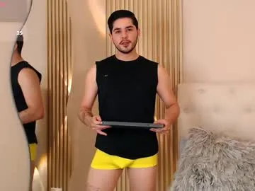 pacho_stormie – webcam model profile photo Image 3