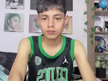 your_dolls – webcam model profile photo Image 12